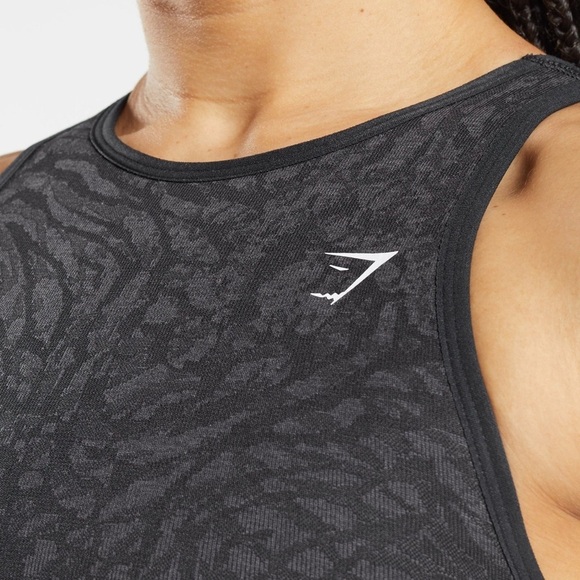 Gymshark Adapt Animal Seamless Sports Bra-Butterfly Black size M - Picture 5 of 9